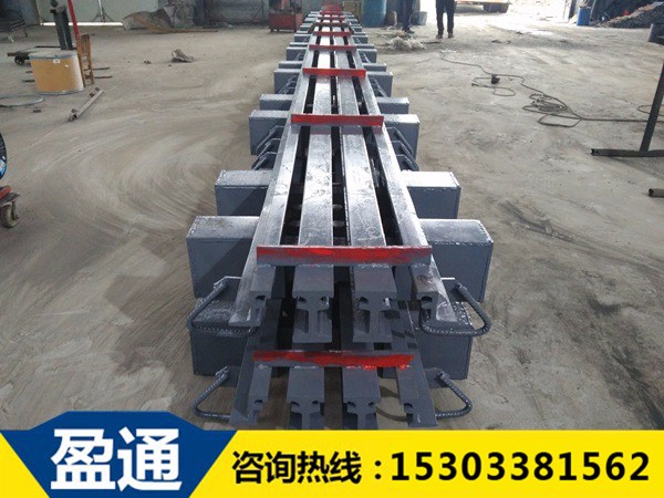 河北模數(shù)式橋梁伸縮縫-MZL-240